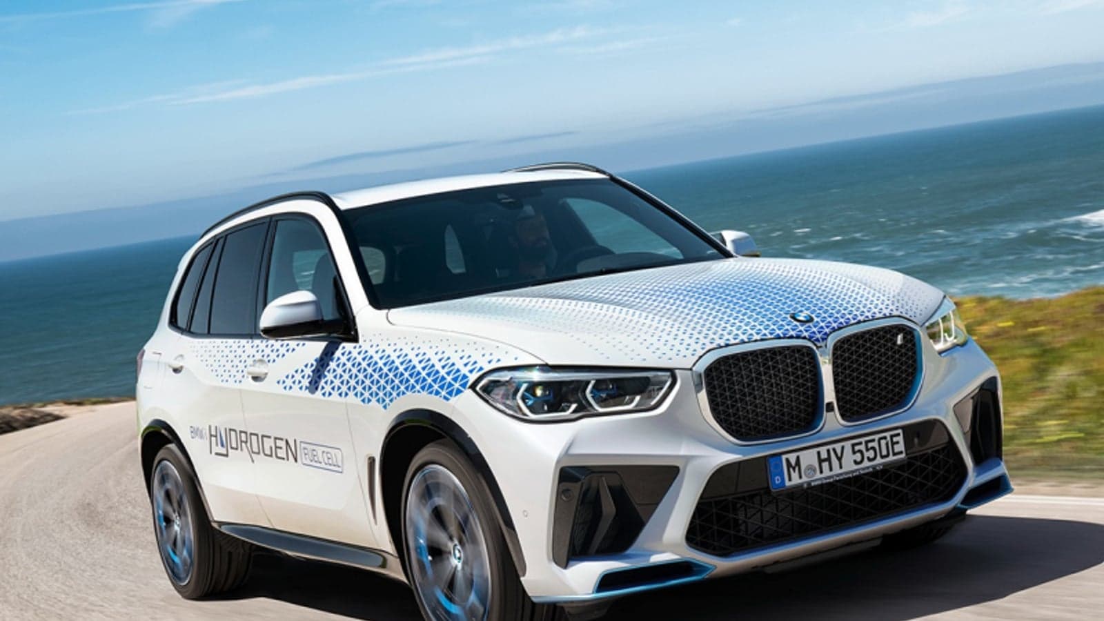 Ford and BMW investigate quantum computing to improve EV mobility
