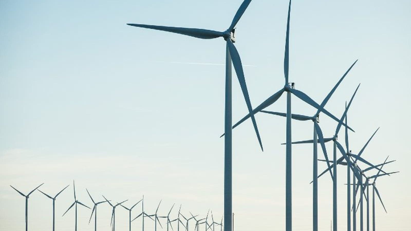 Vestas secures order for 148MW Canadian wind project