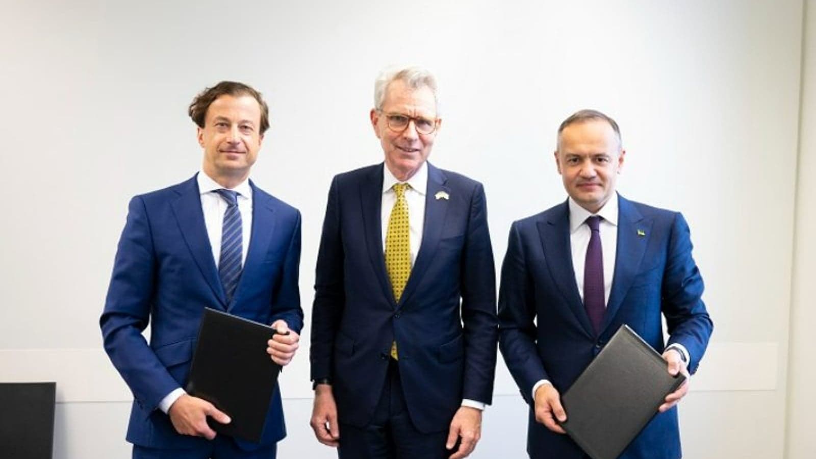 DTEK signs with Honeywell for battery deployment