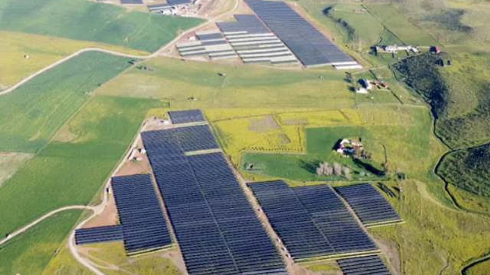Masdar acquires 49.99% stake in four Spanish solar plants