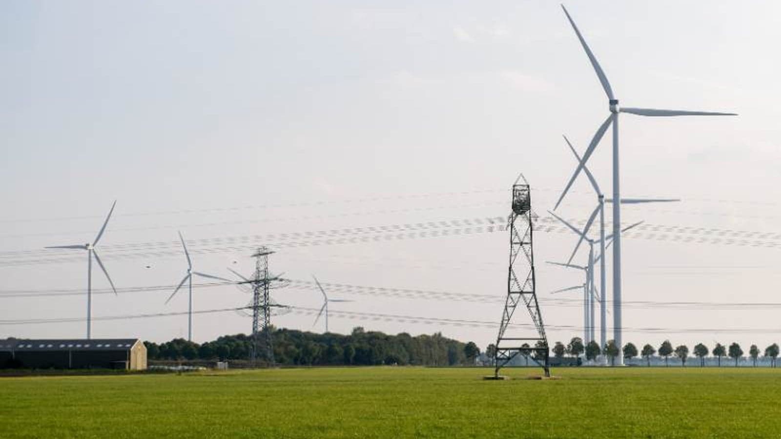 DSOs call to accelerate EU grid permitting provisions