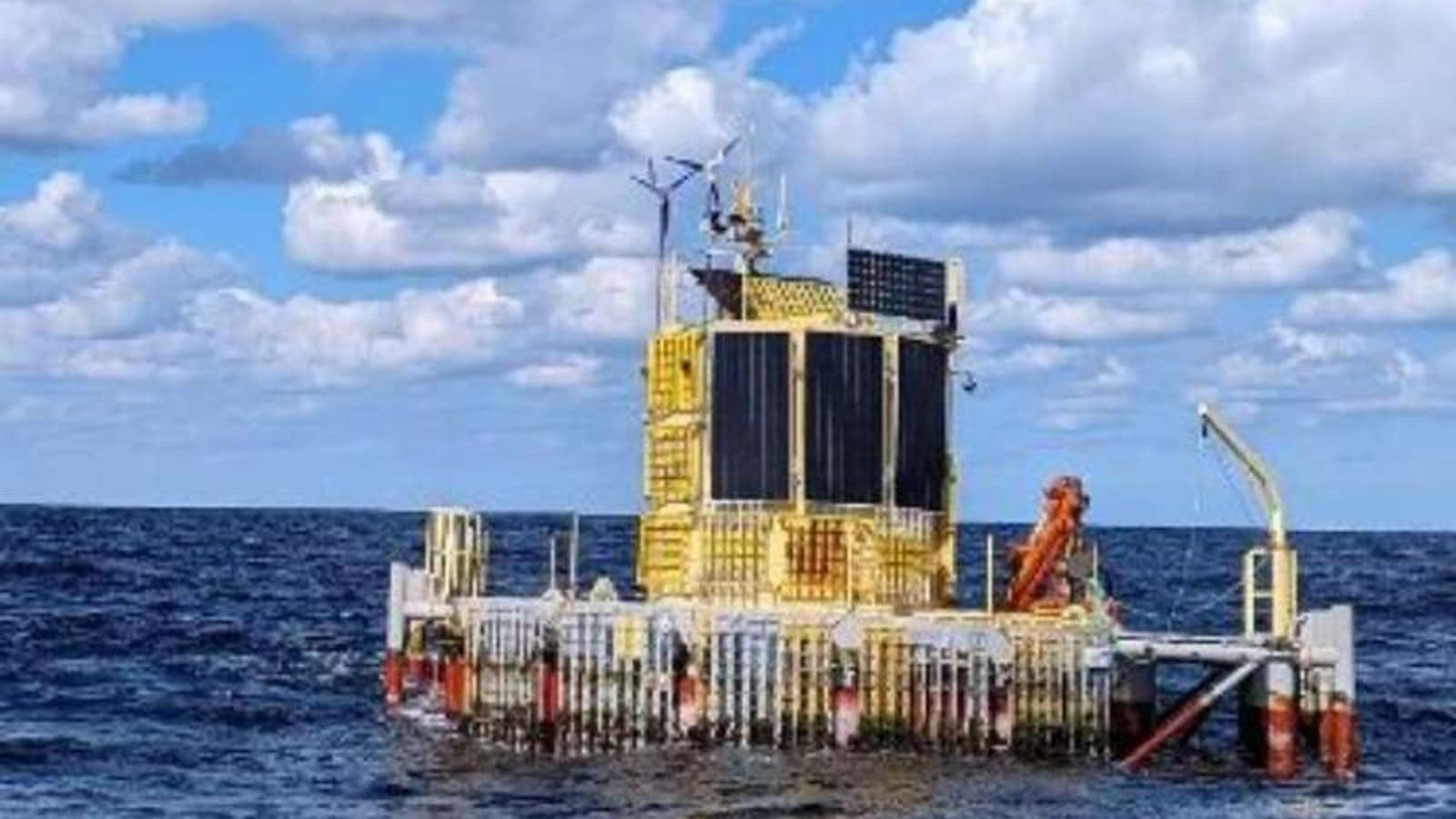 Carnegie subsidiaries secure contract for wave energy deployment