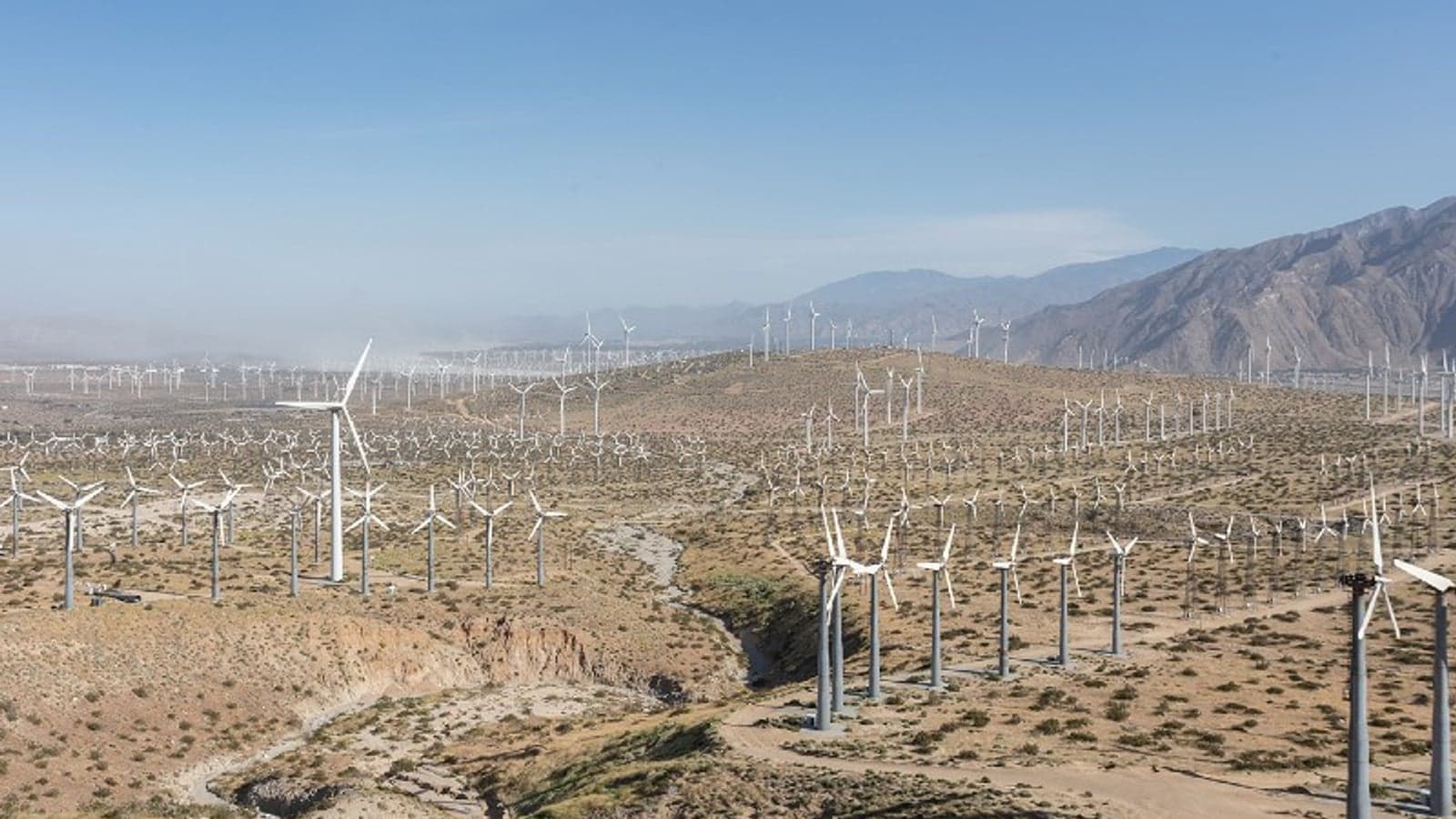 Cutting repair times for wind turbines