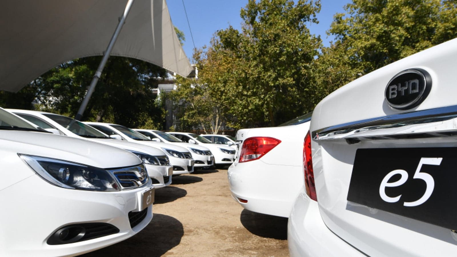 Chile launches a taxi electric vehicle exchange programme