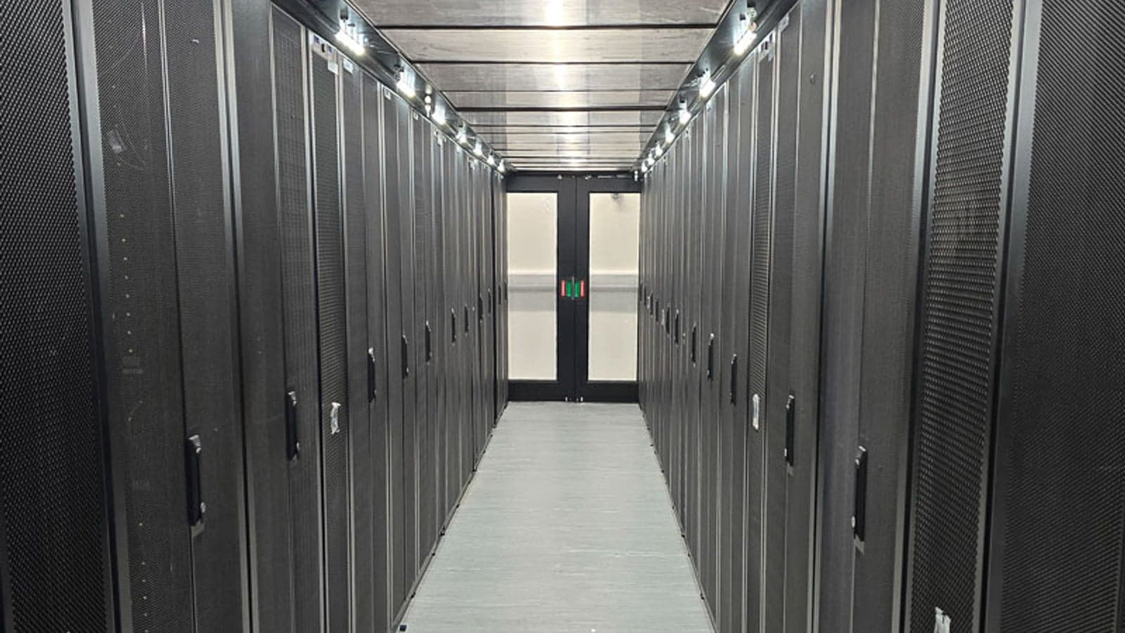 How a university data centre delivers heat to the campus district heating network