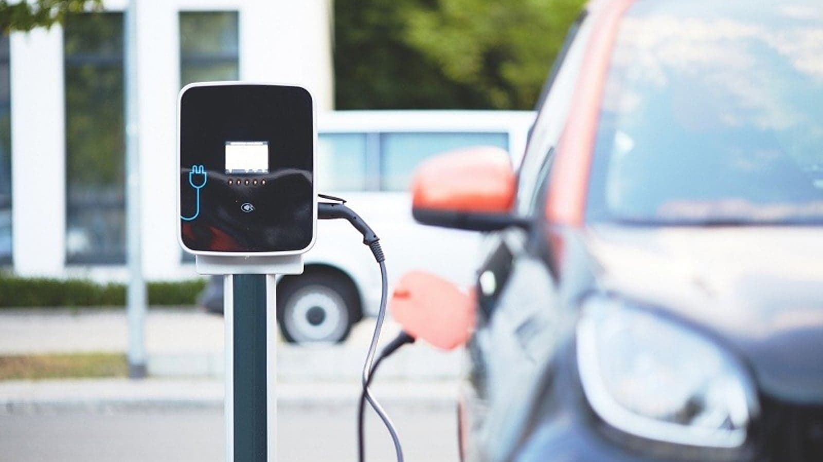 Fuelling PV progress: How solar can be used in transport