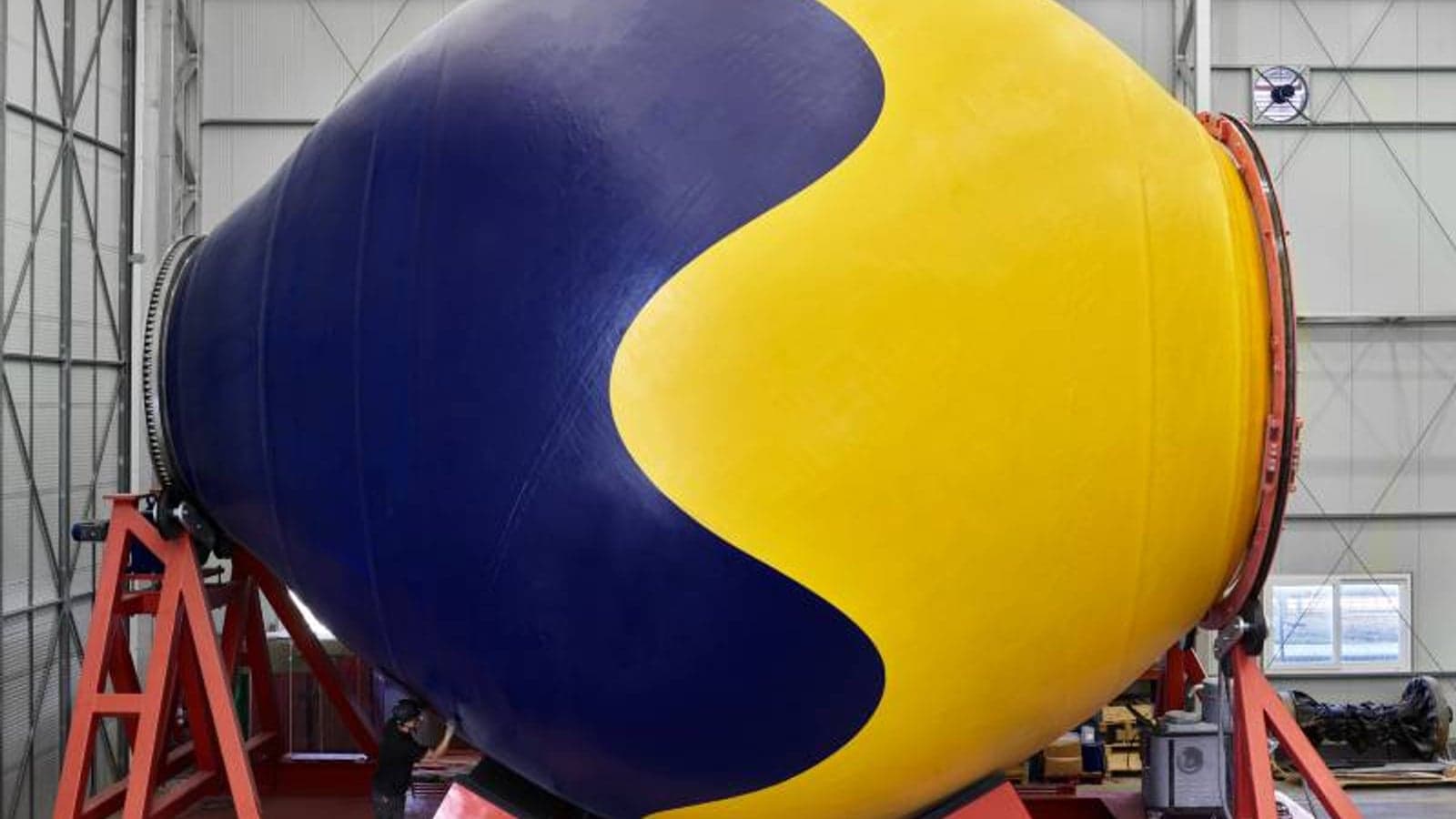 CorPower delivers composite hull for wave energy converter