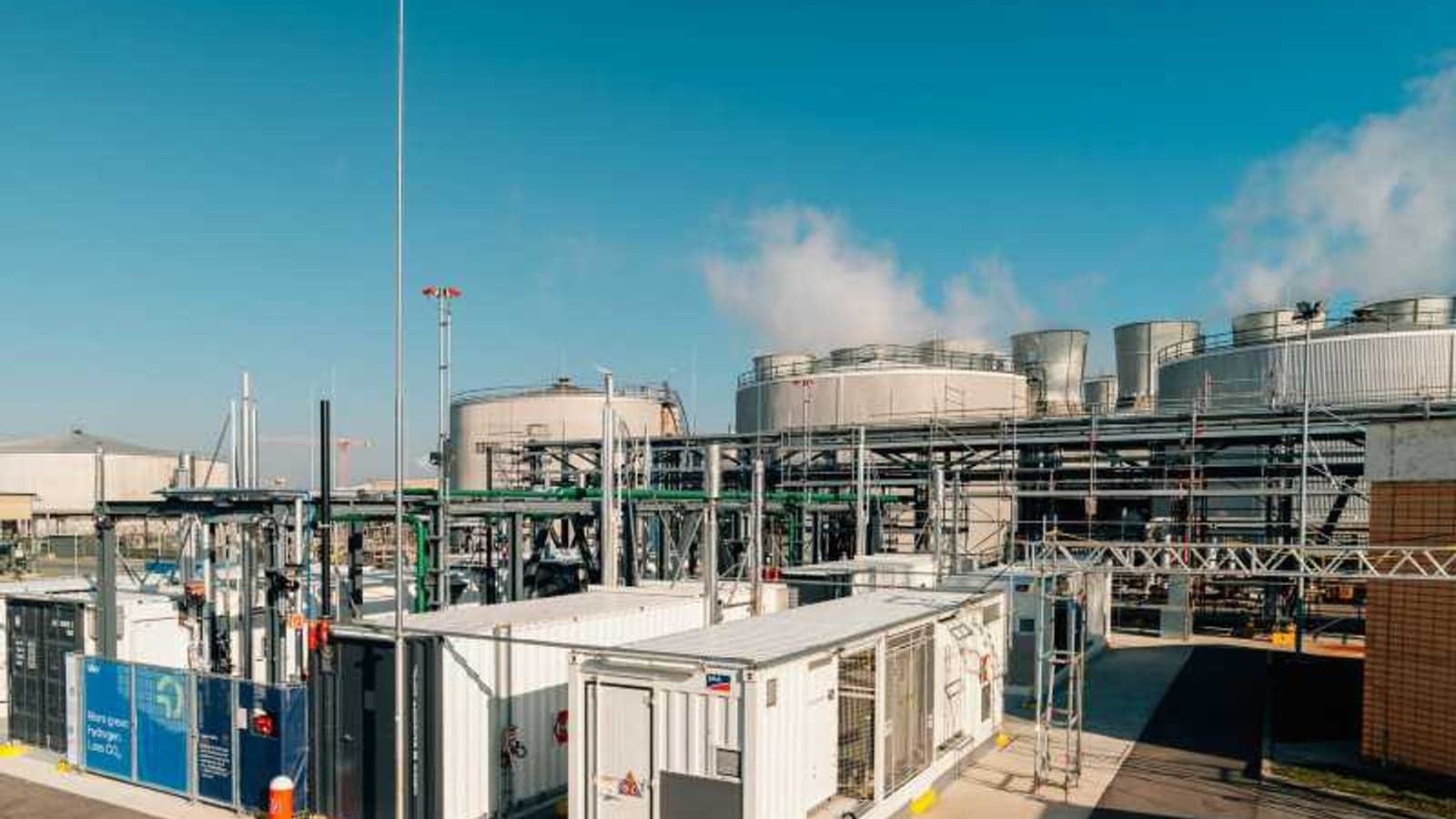 OMV's 10MW green hydrogen plant in Austria starts operating