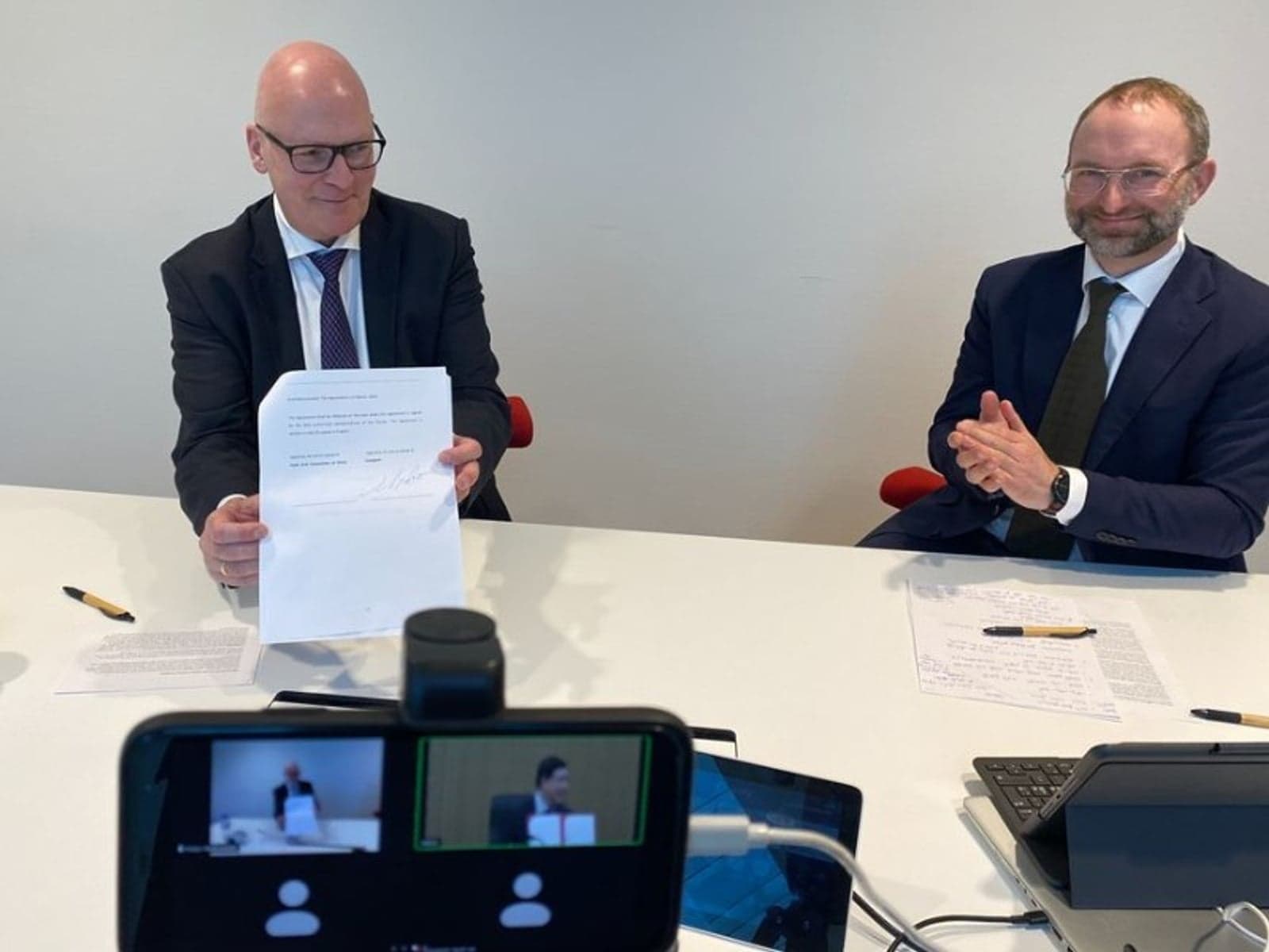 Danish transmission system operator, Energinet, co-signed a three-year framework cooperation agreement with State Grid Corporation of China.
