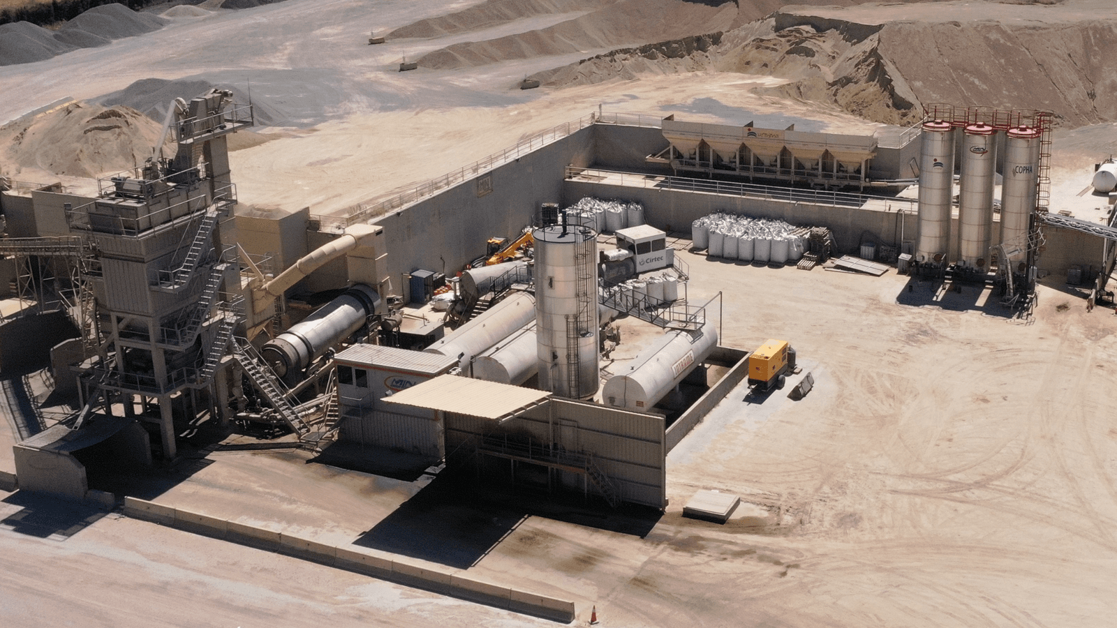 Microwave heating in the asphalt sector with METAWAVE