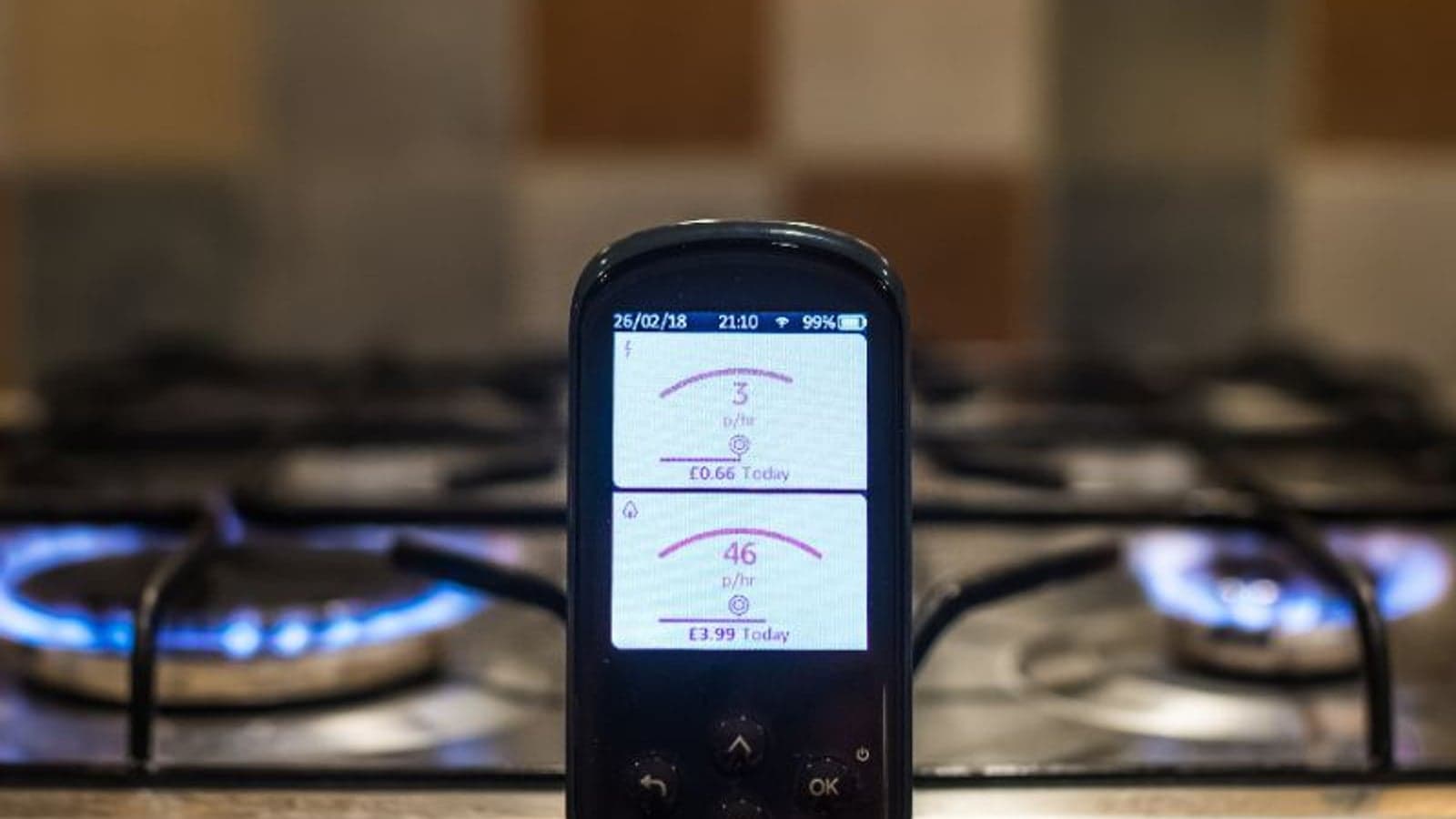 UK smart meter suppliers under fire as replacements lag