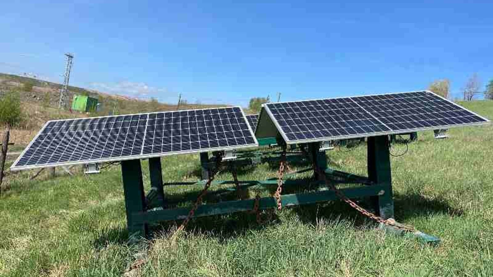 Retired mining equipment gets second life in new solar plants
