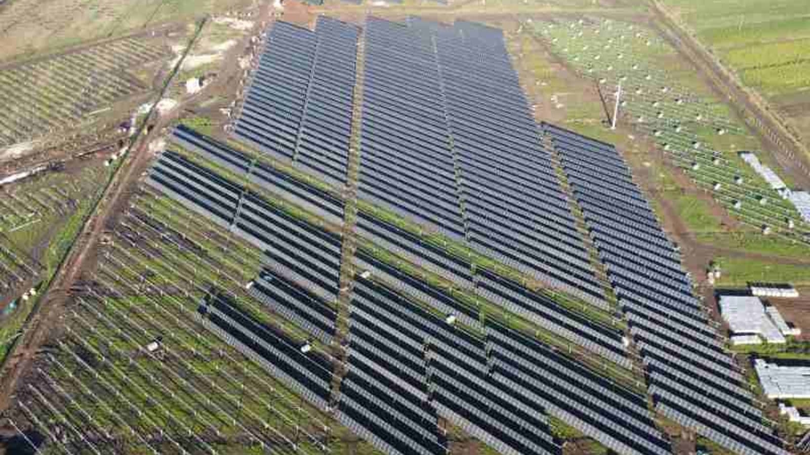 Large-scale agrivoltaic project goes live in Italy