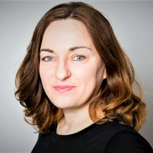 Eszter Kántor