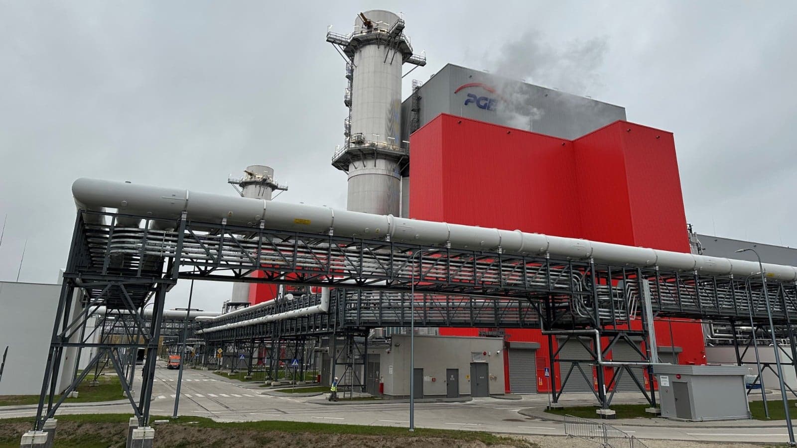 Poland’s PGE signs deals for 1.2GW of new gas-fired capacity