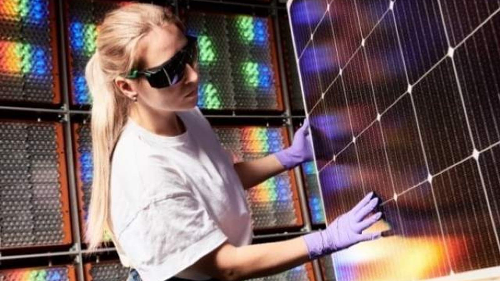 Oxford PV achieves 25% efficiency record for solar panels