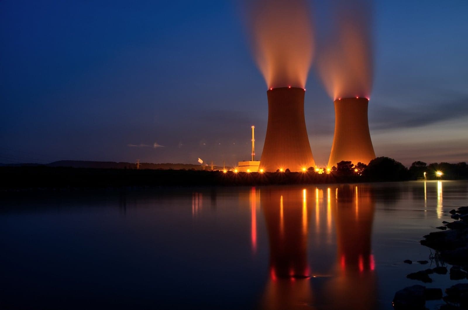 UK classes nuclear as ‘environmentally sustainable’ and unveils SMR support