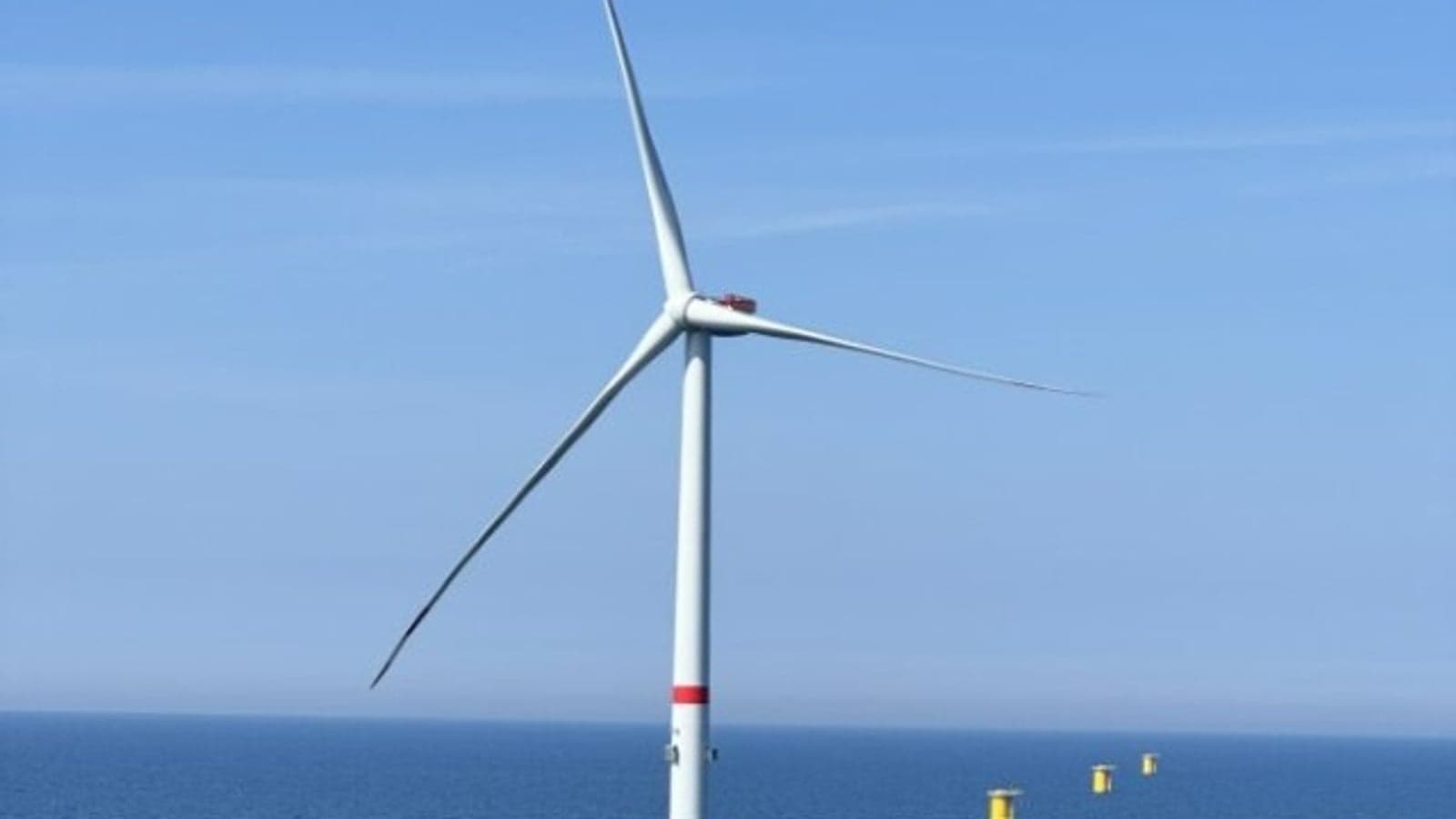 First turbine installed at Germany's Baltic Eagle wind farm