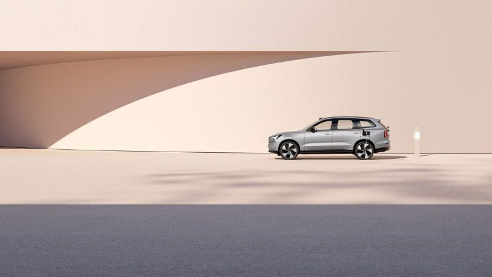 Volvo doubles down on V2G with new energy solutions business