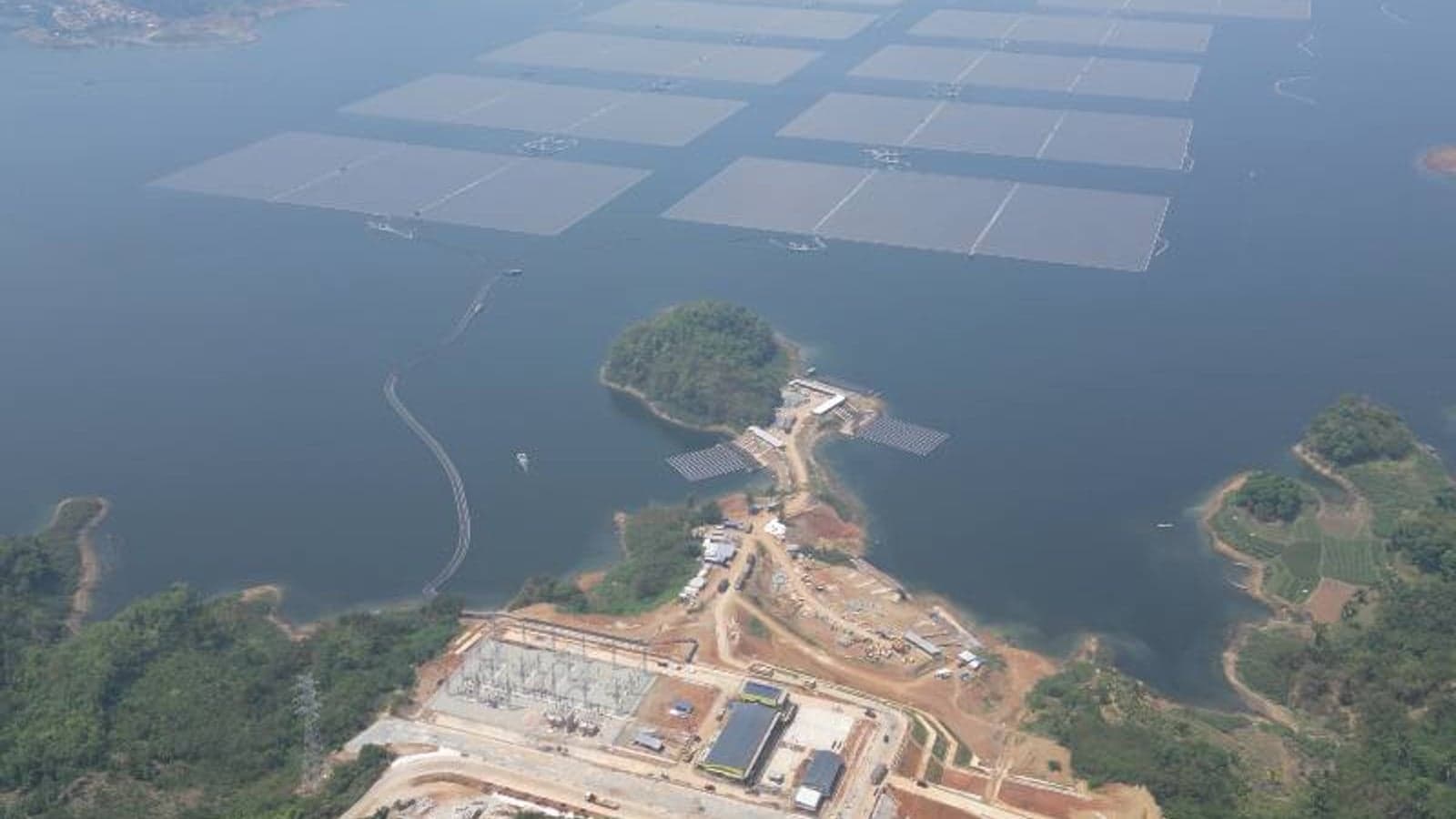 Masdar and PLN NP to expand Indonesian floating solar plant by 500MW