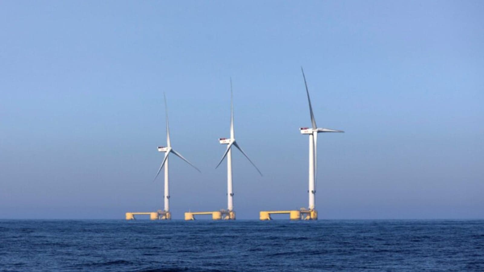 France awards two floating offshore wind farms in Mediterranean