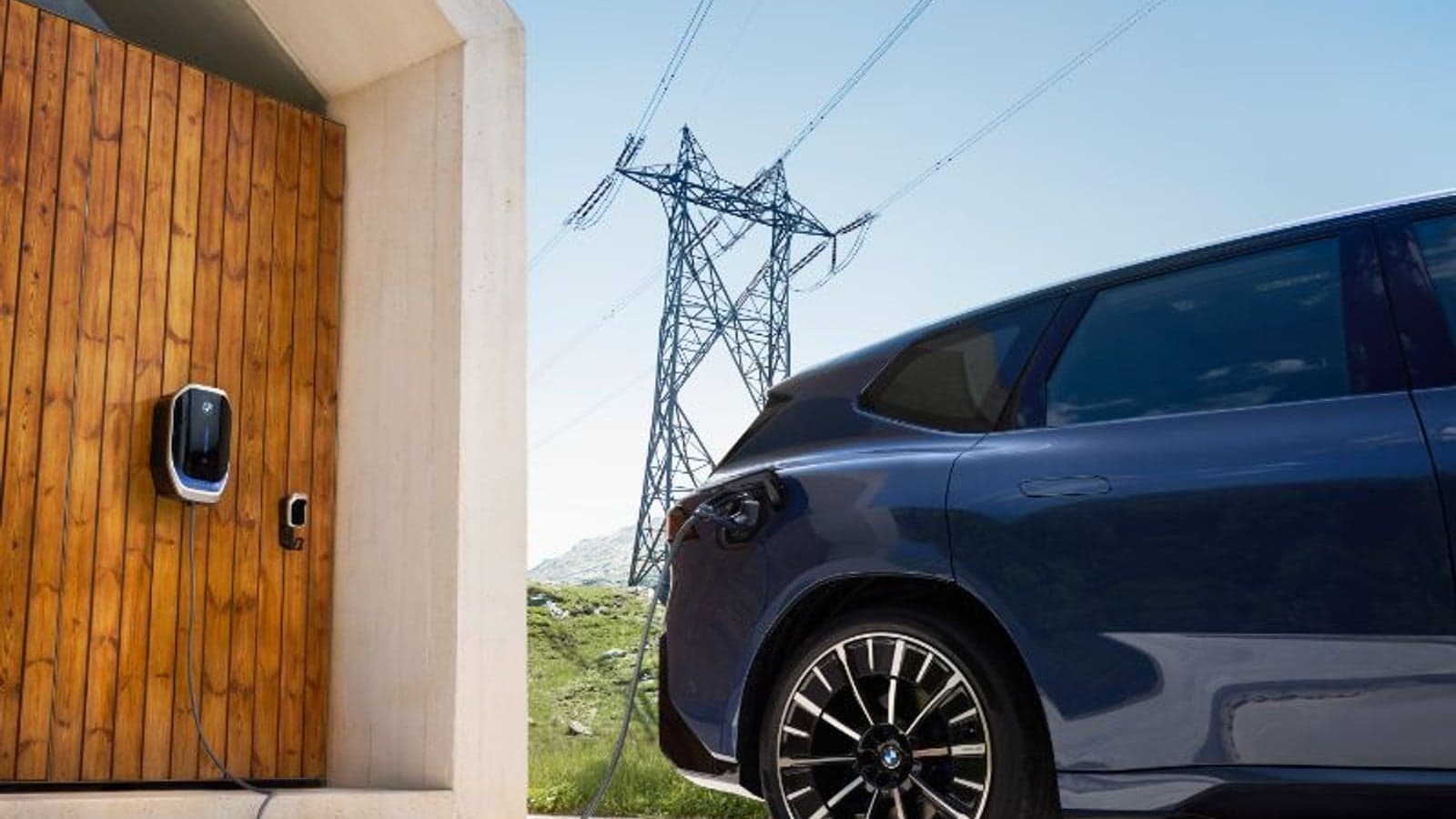 E.ON and BMW Group release V2G solution in Germany