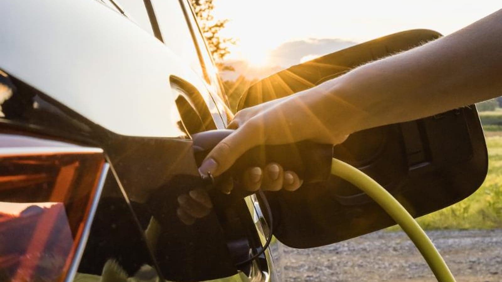 Solar EV charging solution to grid constraints
