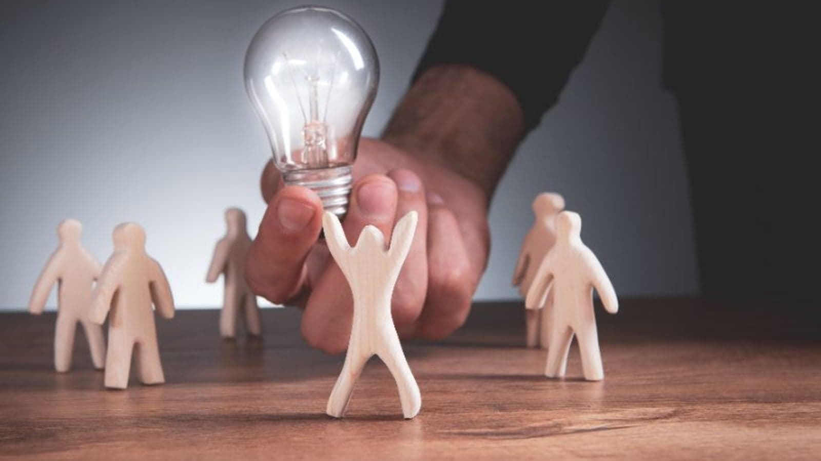 The moonshot moment for energy communities: Expectations from the citizens energy package
