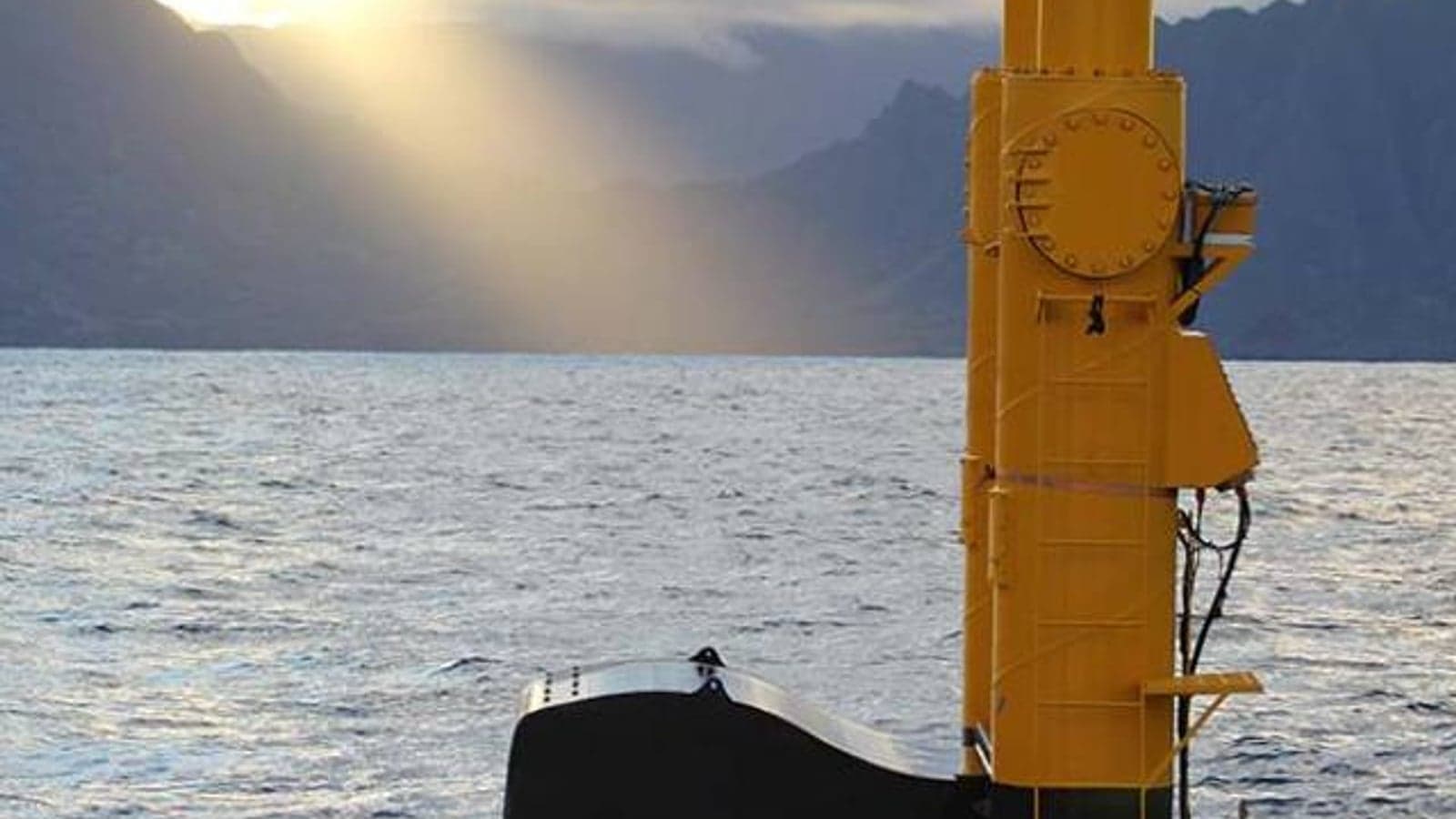 US funds projects using wave energy to create drinking water