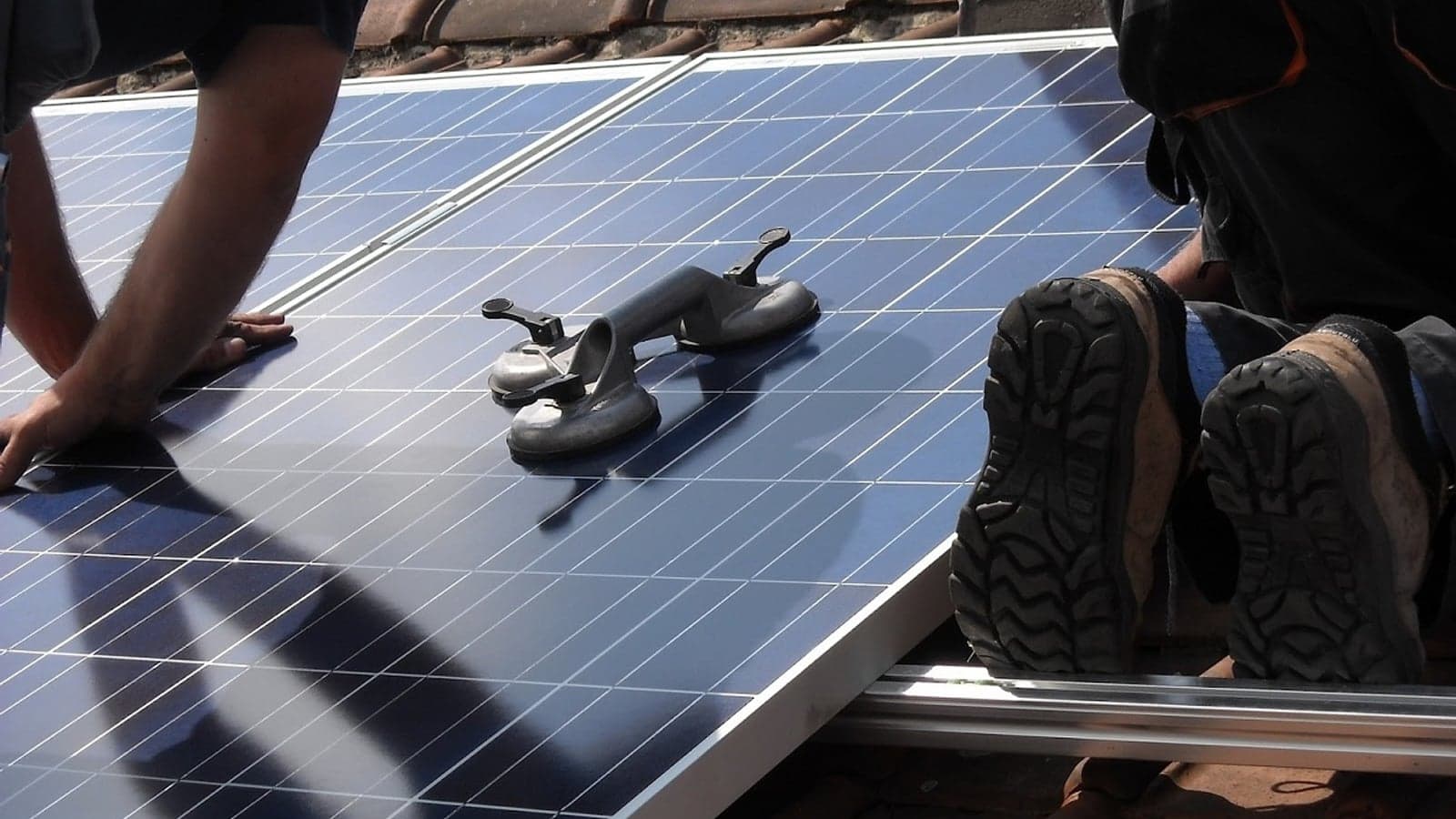 DIY giant B&Q hatches plan with Egg to sell rooftop solar