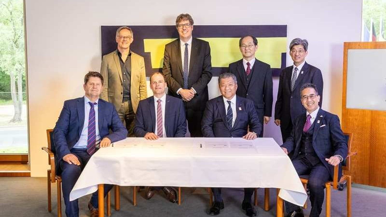 Japan's Sumitomo Electric wins €3bn German cabling contract