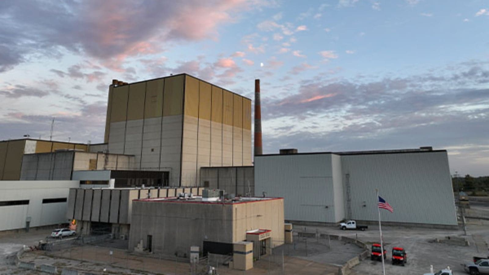 Google signs deal with NextEra to reopen nuclear plant