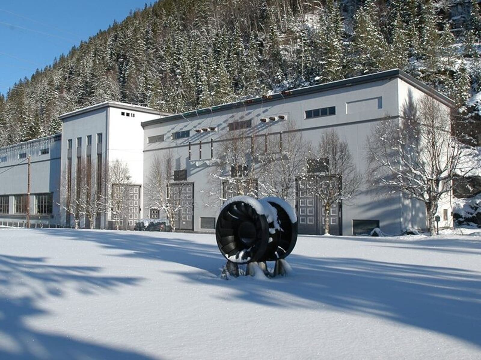 Sourced by EI 3/29/22 https://www.statkraft.com/about-statkraft/where-we-operate/norway/svean-hydropower-plant/