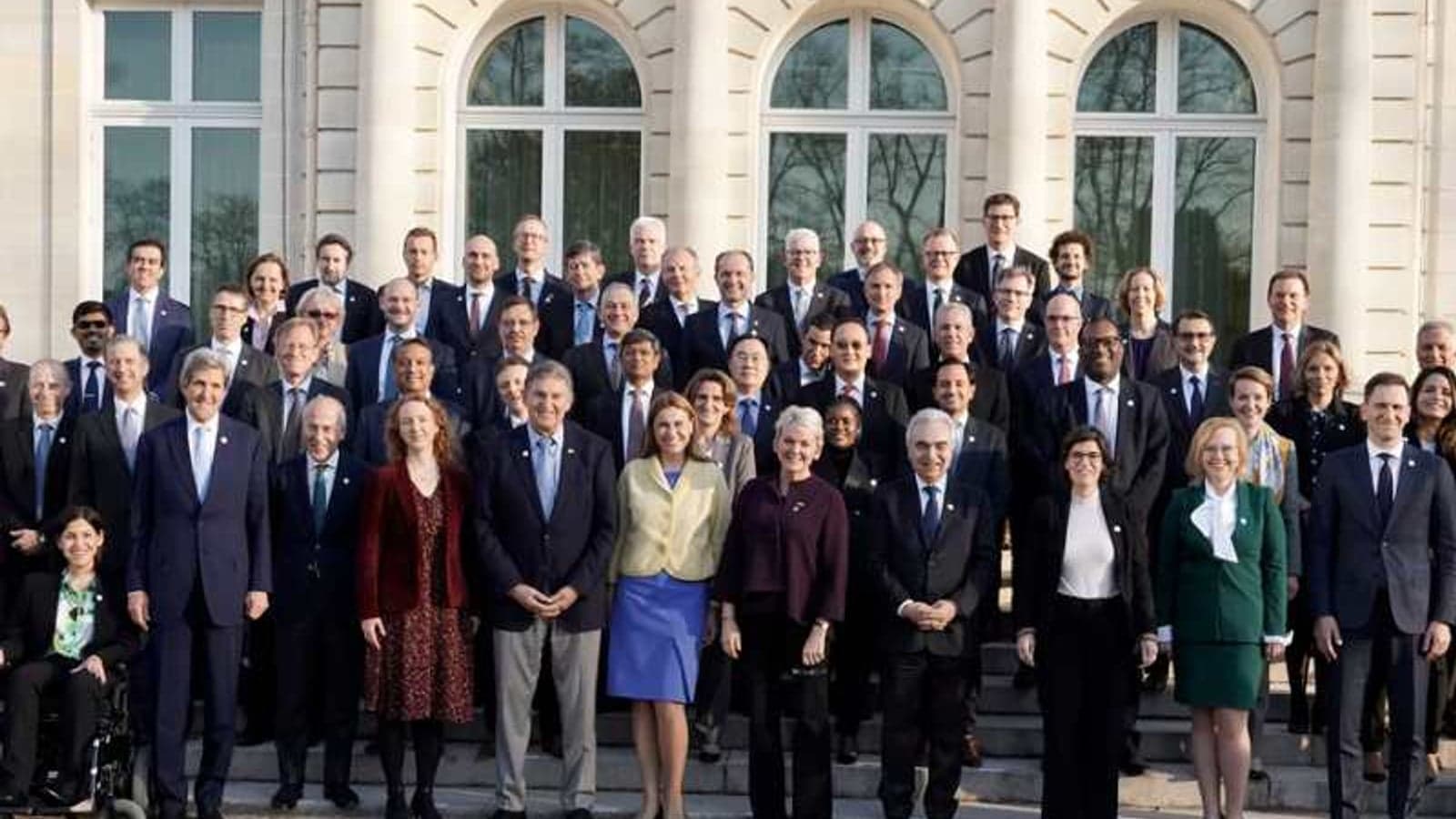 Global leaders vow to strengthen energy security and accelerate clean energy transitions
