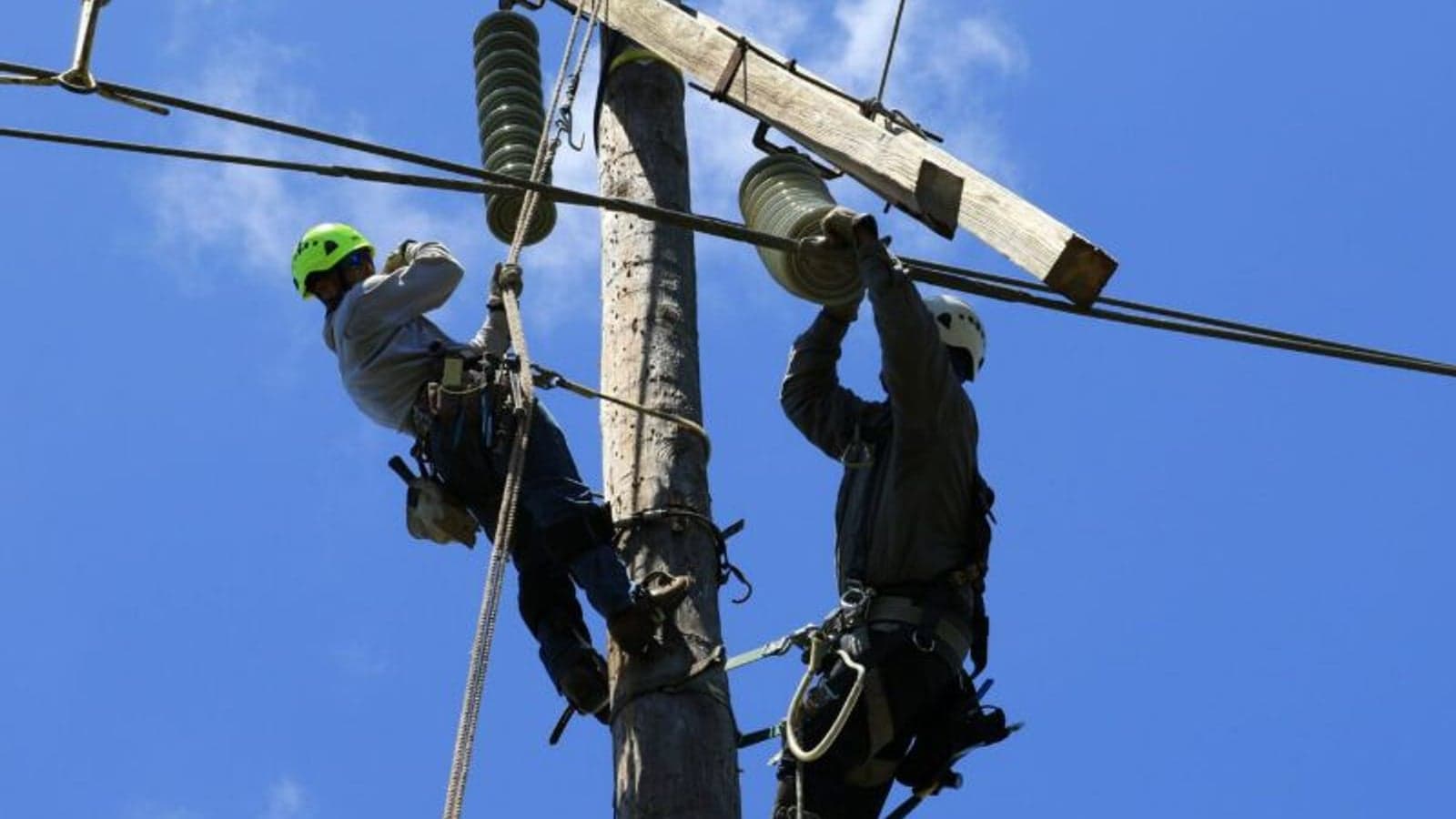 US DOE redirects $365m in solar + storage funding to Puerto Rico grid