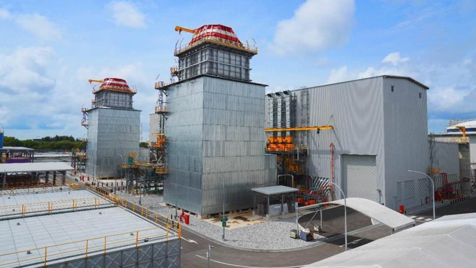 Hydrogen-ready gas plant adds 682MW fast start capacity to Singapore grid