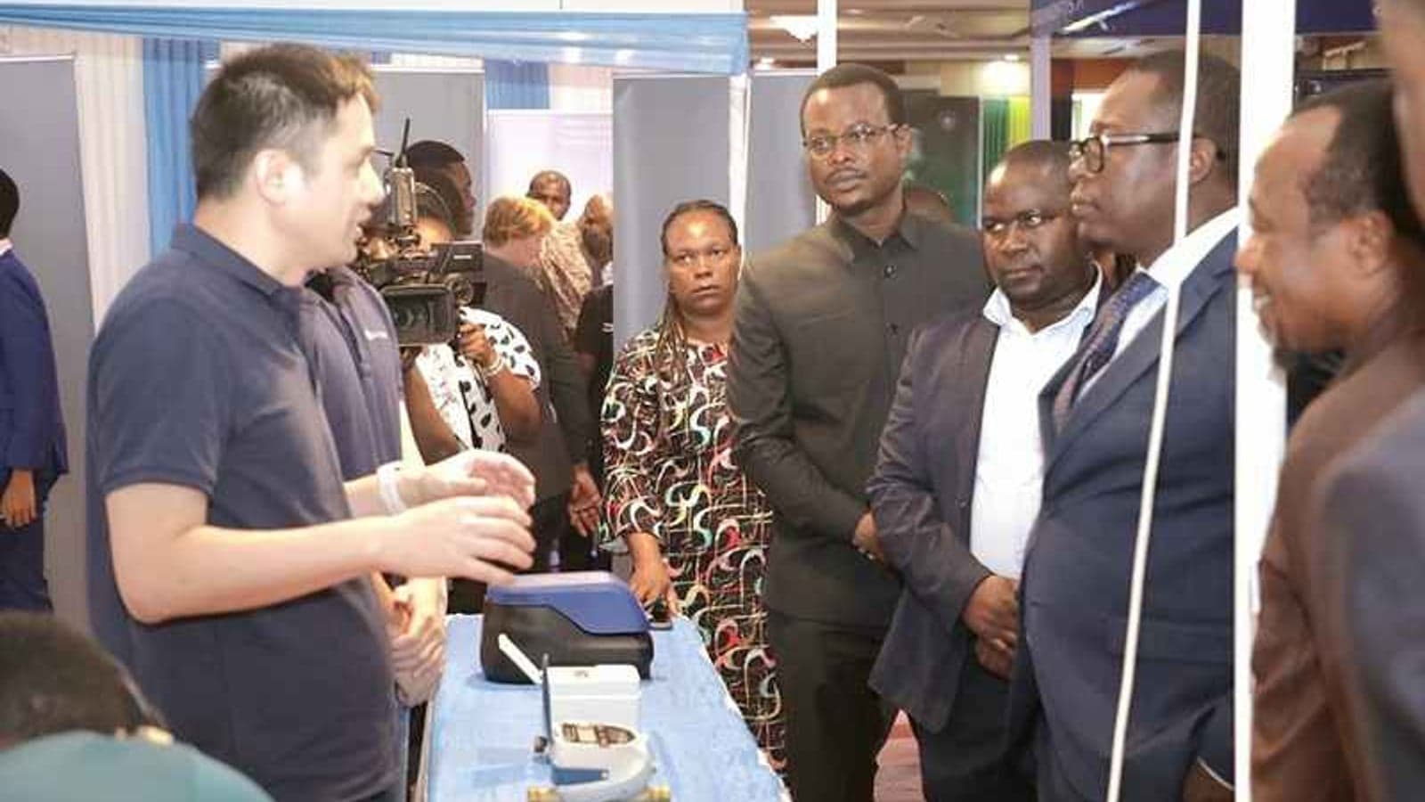 Laison showcases smart water meter solutions at AWAC 2024