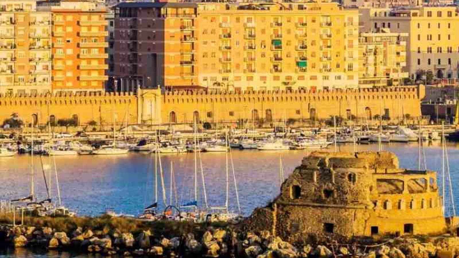 Hitachi Energy to supply Tirreno Power with SF6-free circuit-breaker replacement