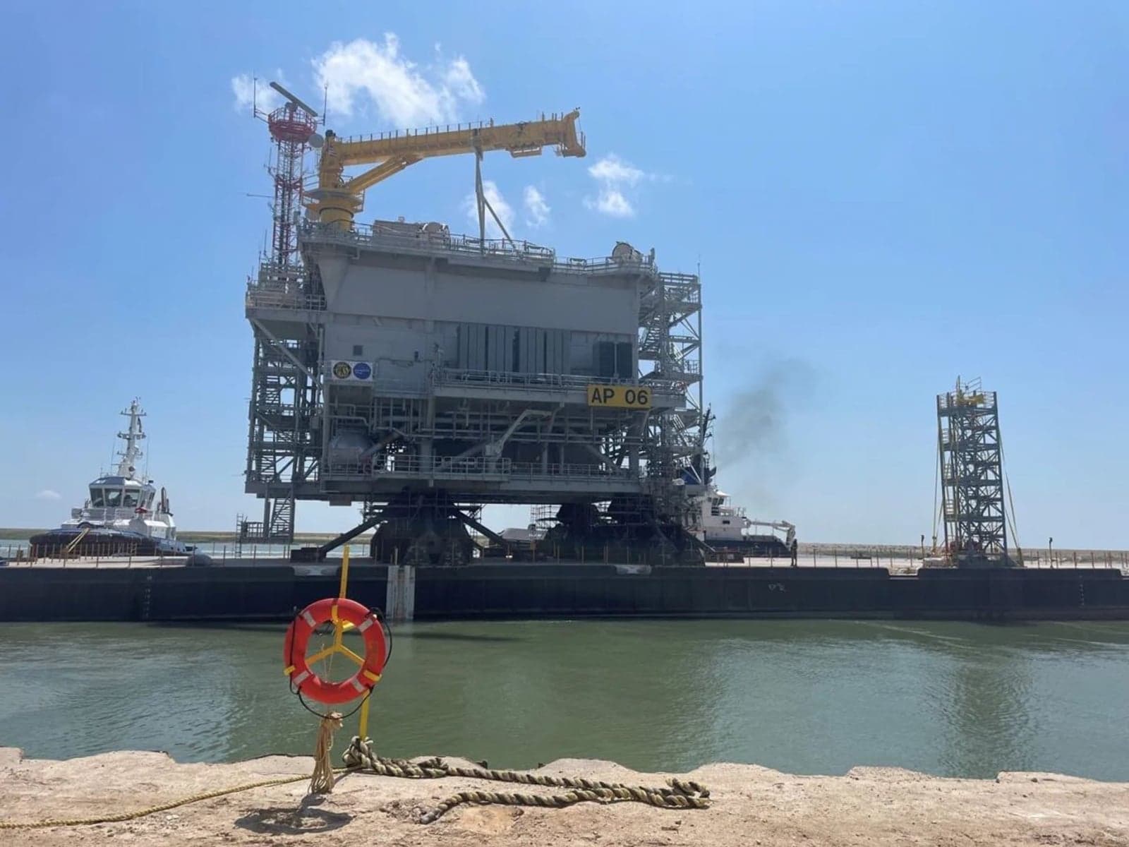 sourced 05/2023 by DCW fromhttps://southforkwind.com/news/2023/05/first-american-built-offshore-wind-substation-complete