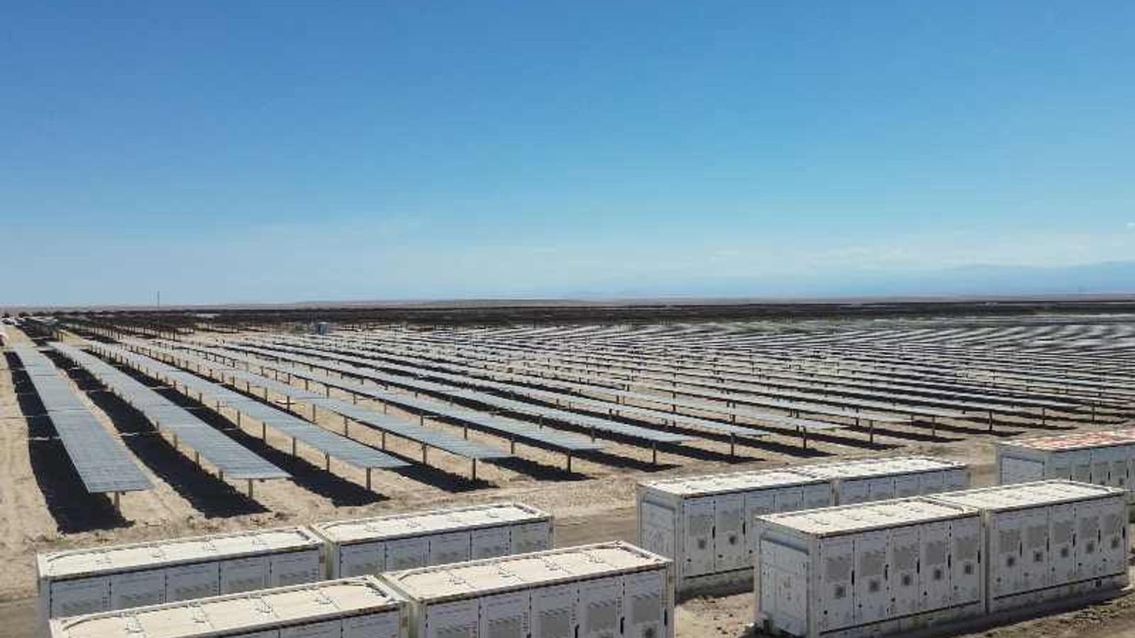 ContourGlobal commissions 221MW solar+storage plant in Chile