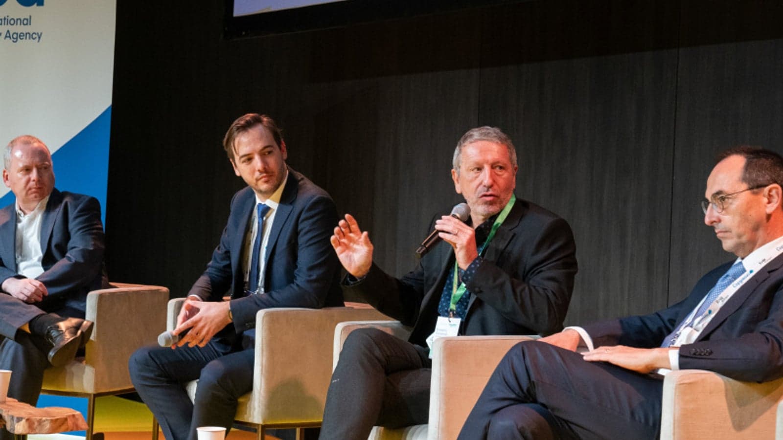 European energy bosses join IEA’s call for grid action
