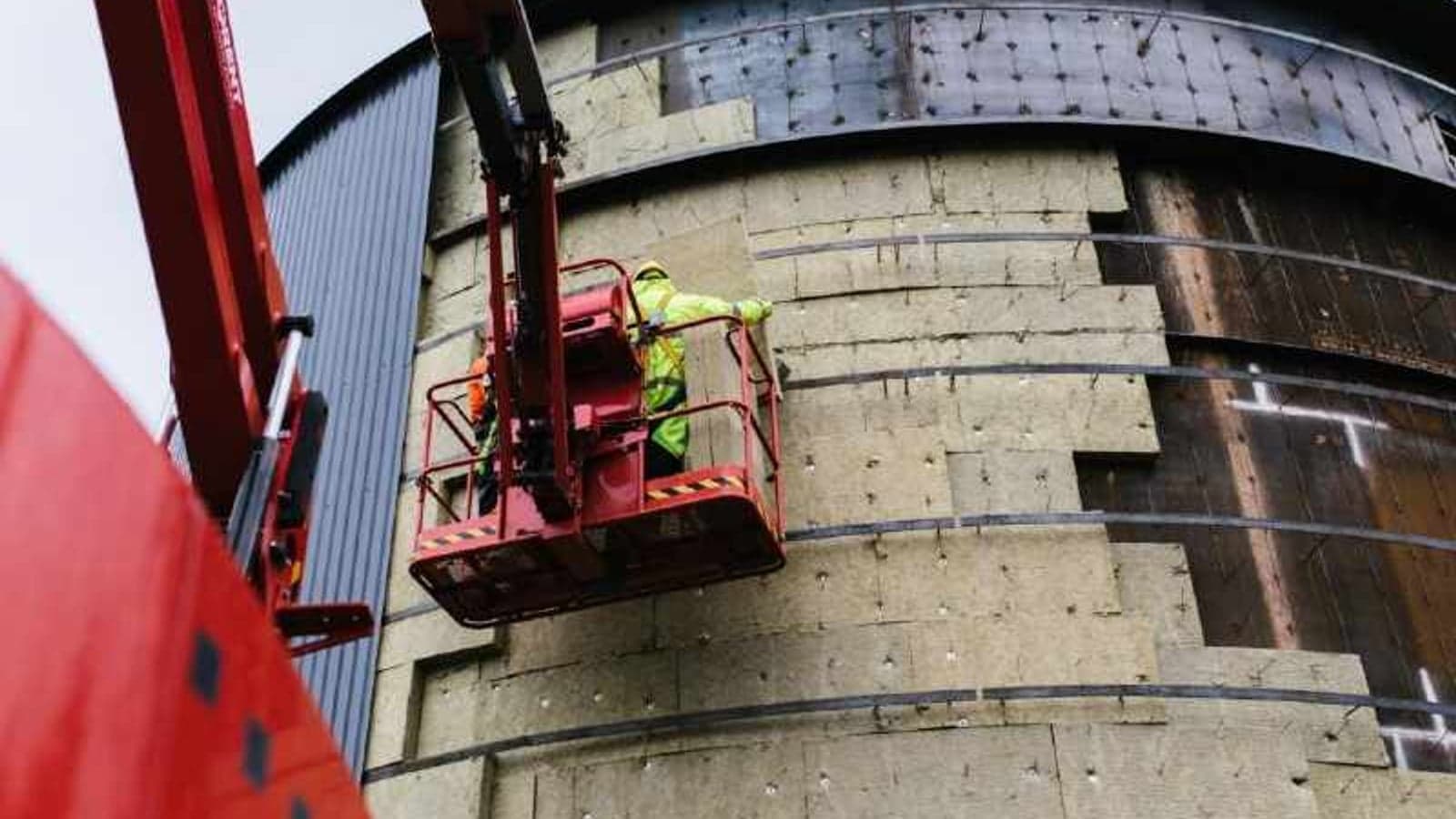 Industrial-scale sand battery to green Finnish district heating