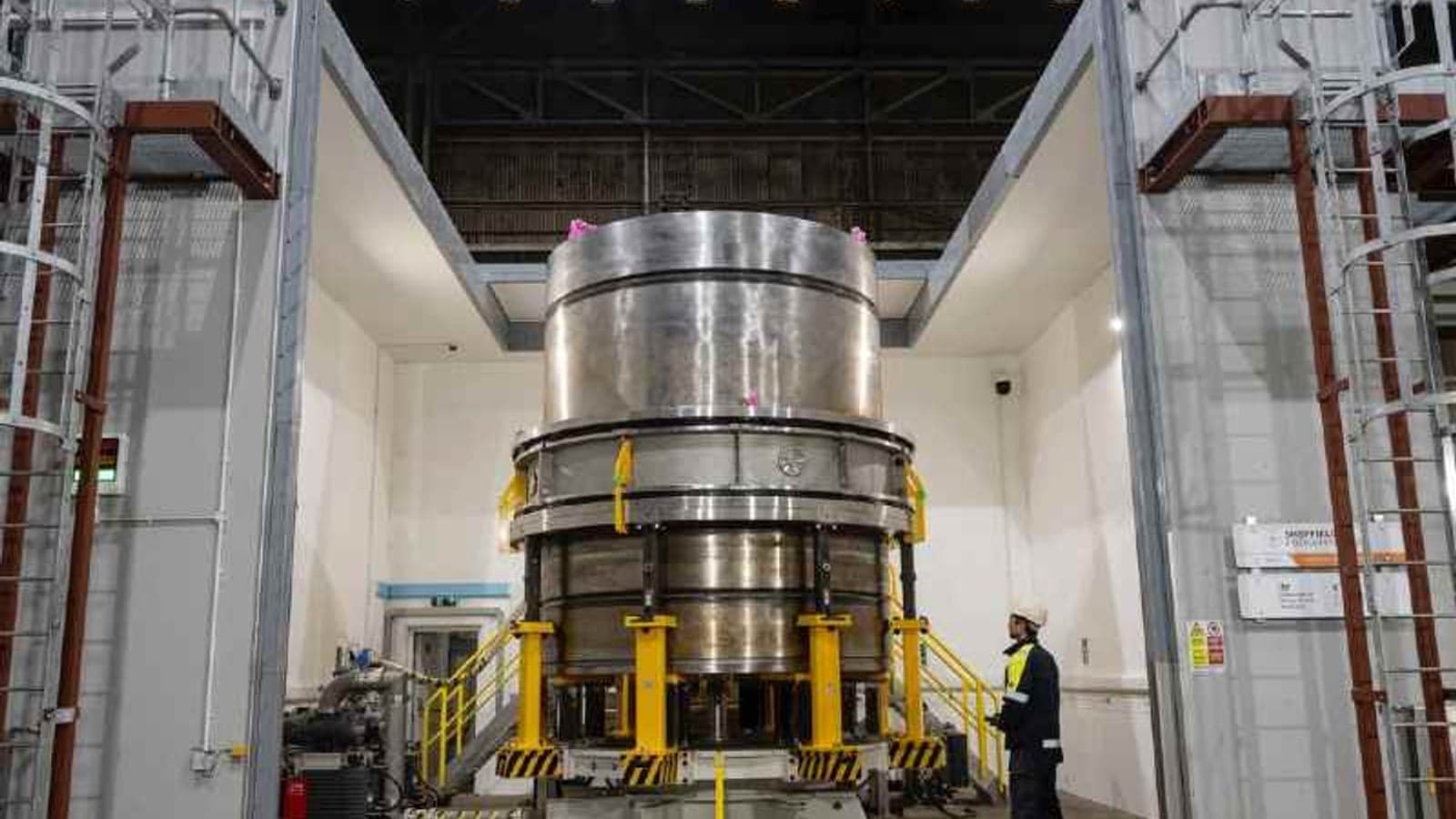 Full-size SMR demonstrator completed using novel welding tech