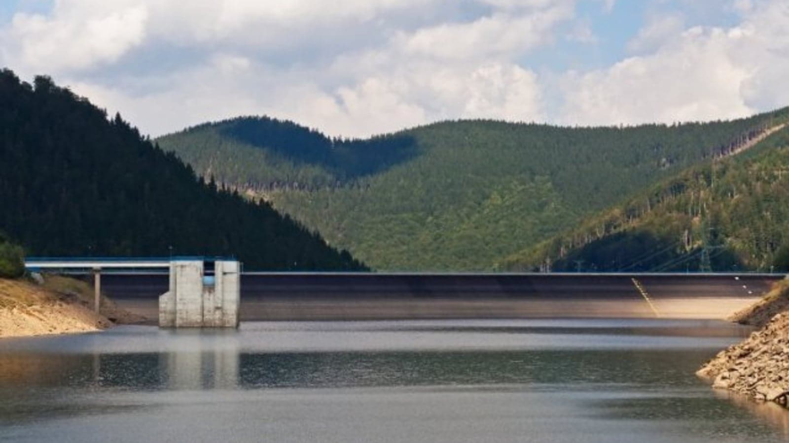 DOE partners with Tennessee Valley Authority to advance hydropower technology