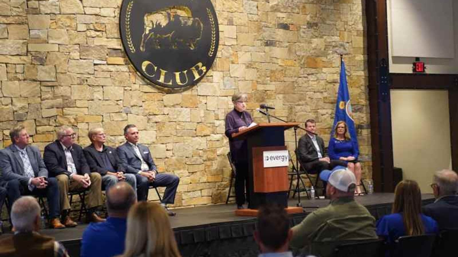 Evergy to build two new combined cycle gas plants in Kansas