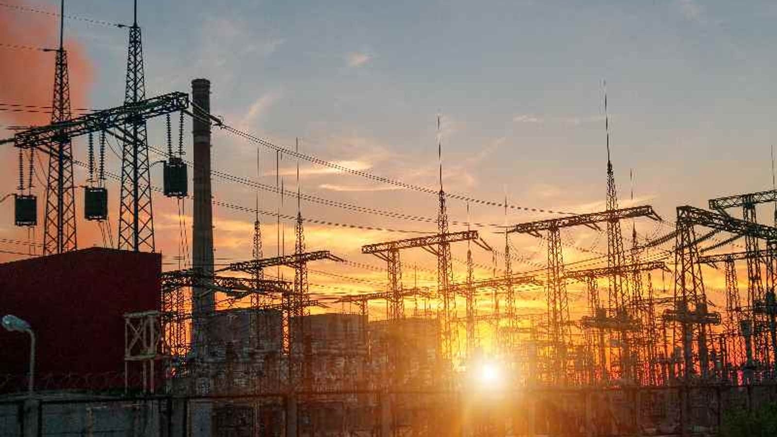 Grid infrastructure must grow rapidly for net zero - IEA