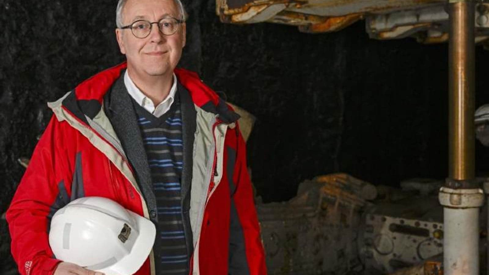 Waste heat from supercomputer to heat Scottish homes