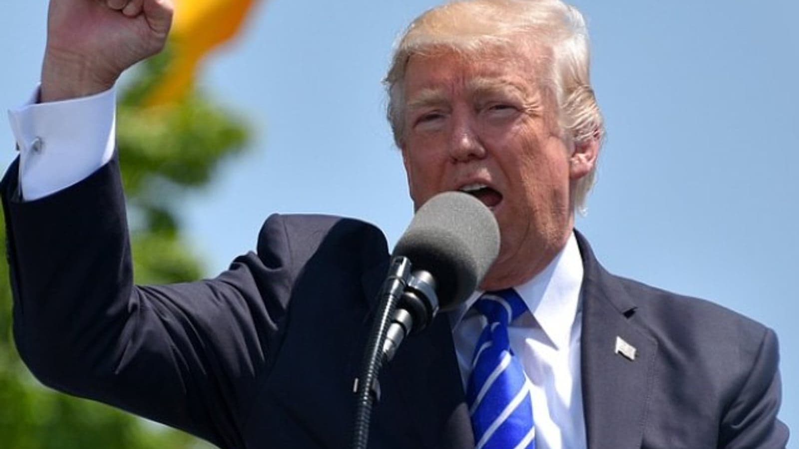 Trump declares an energy emergency and ends ‘green deal’