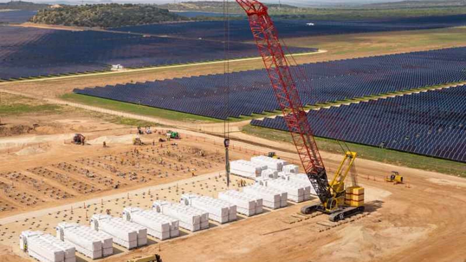 Intersect Power closes financing for 1GWh of battery projects due in 2024