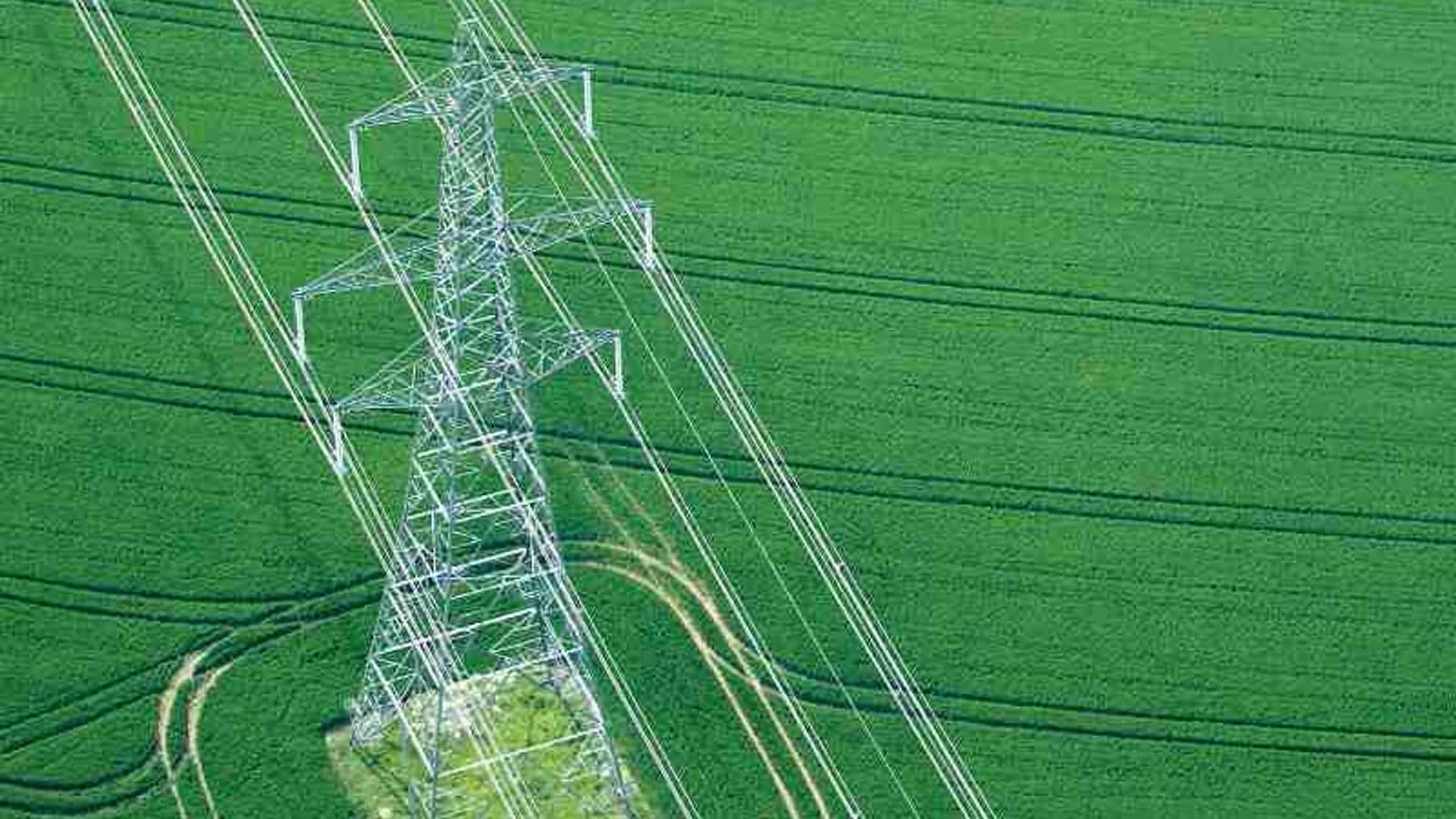 UK’s National Grid to invest to £35bn in transmission